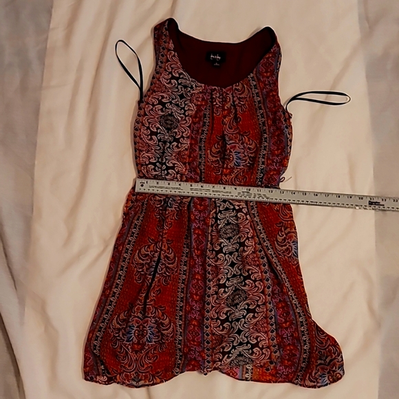by & by maroon color w pattern women's size small - Picture 2 of 4